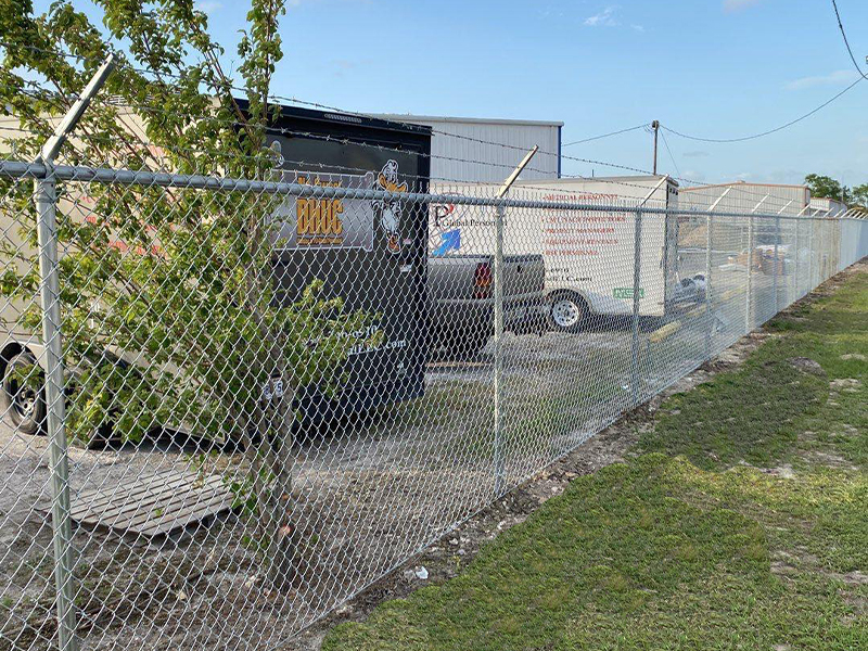 Montegut Louisiana commercial fencing